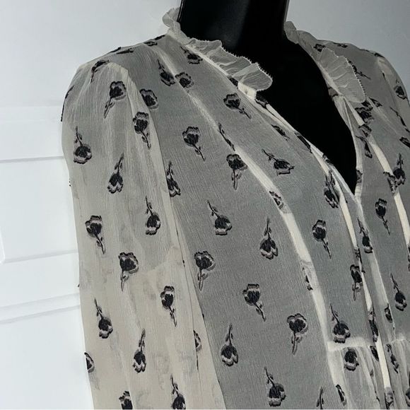 Rebecca Taylor Boho 100% Silk Chiffon Ruffle Ivory Black Floral Peasant Top S - Picture 7 of 16